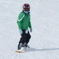 Bezpieczna dziecięca deska snowboardowa – najważniejsze kryteria