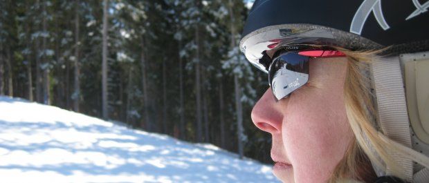 Okulary przeciwsłoneczne na narty, dzięki którym nic Ci nie umknie
